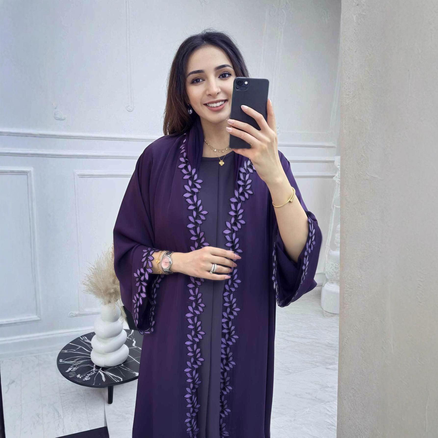 Women's Loose Fashionable Elegant Lace Robe Dress