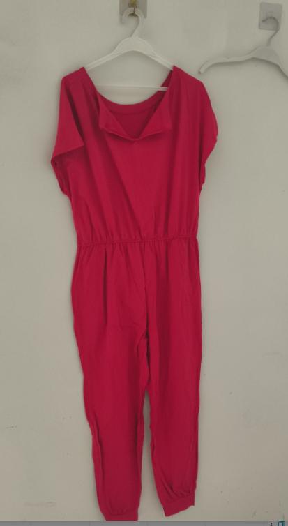 S / Red