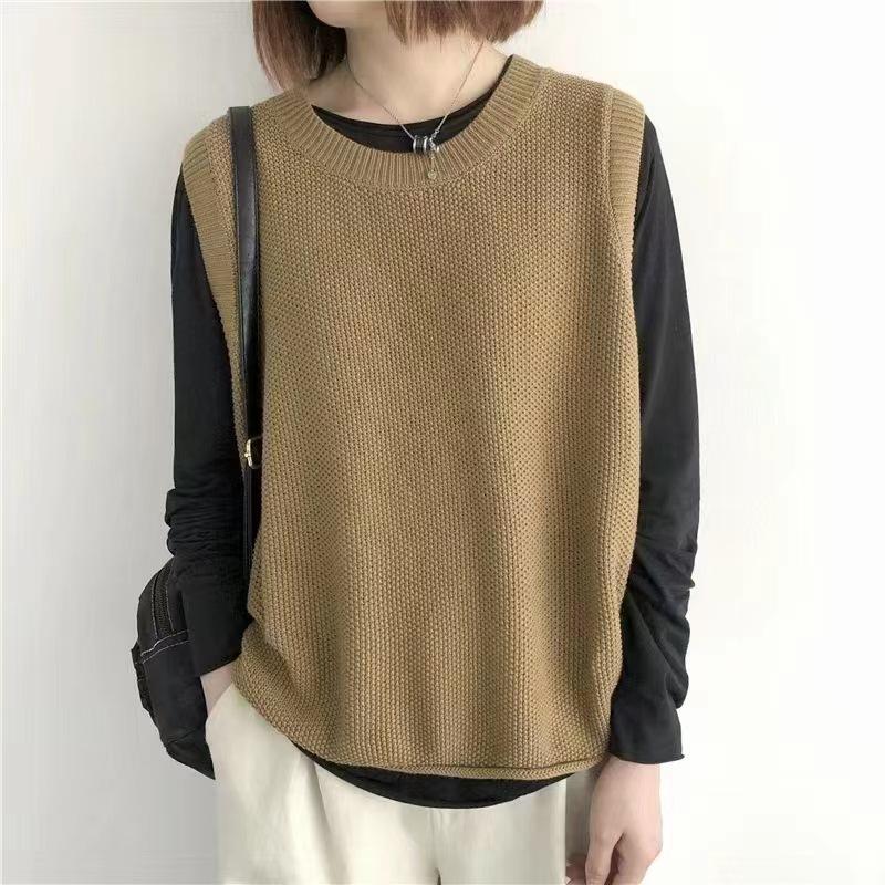 Khaki / Average Size