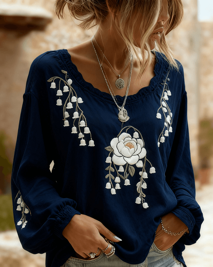Women's Bohemian Style V-Neck Long Sleeve Shirt - Loose Printed Top