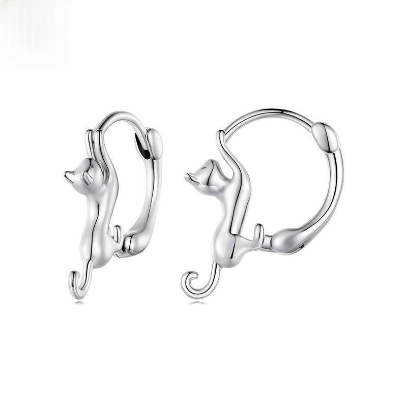 Languid Animal Small Cat Gold-Plated Earrings