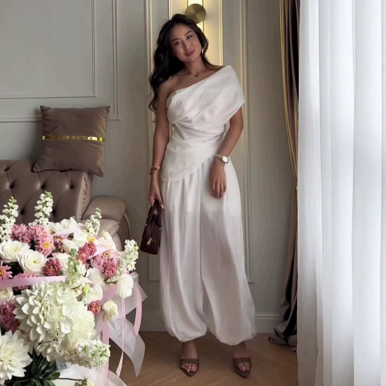 Blouse And Pleated Wide-leg Pants Set
