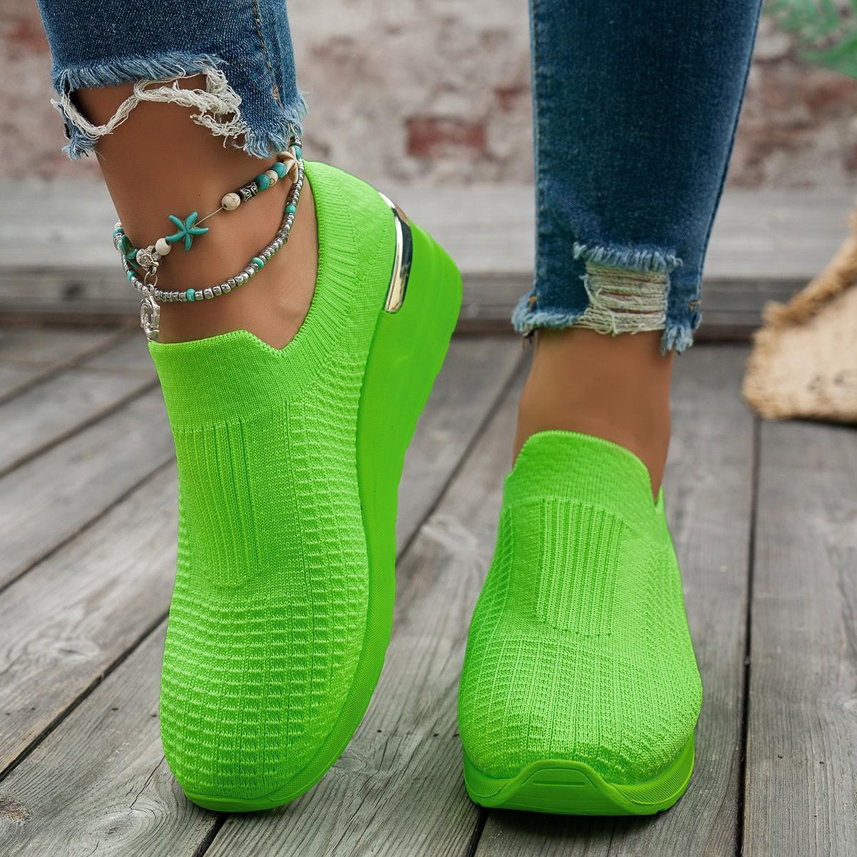 Green / 37