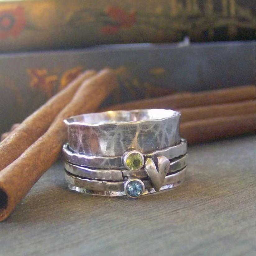 Charming Vintage Full Diamond Personalized Ring