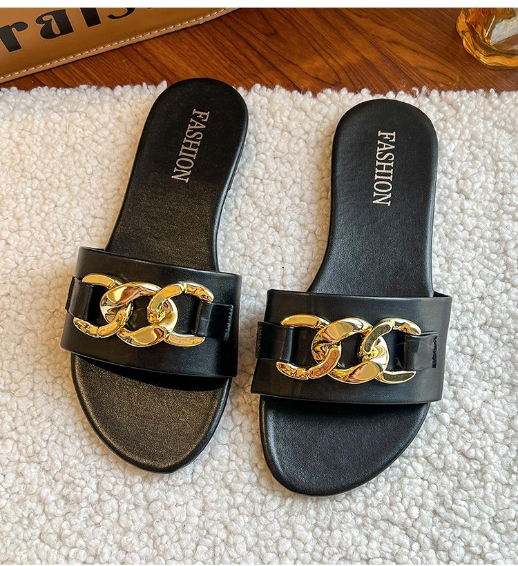 Black / 35