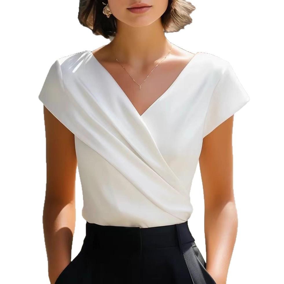 Elegant White T-Shirt With V-Neck Slim Fit And Short Sleeves