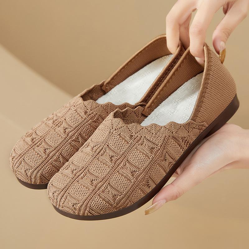 Women's Breathable Non-Slip Slip-On Casual Shoes With Soft Soles