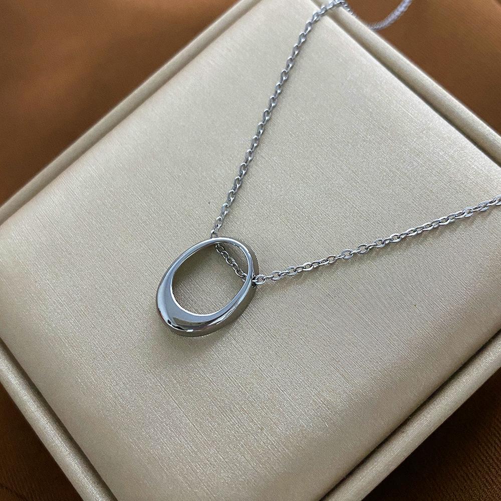 Womens Cool Minimalist Clavicle Necklace