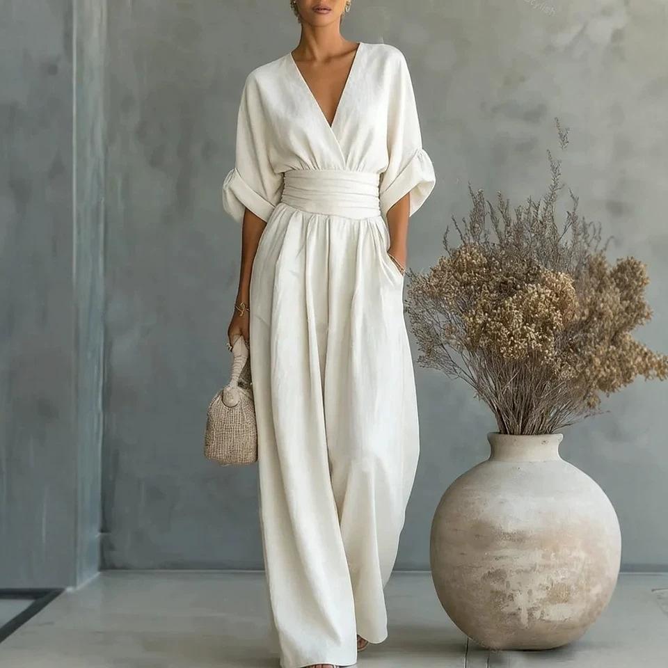 S / White