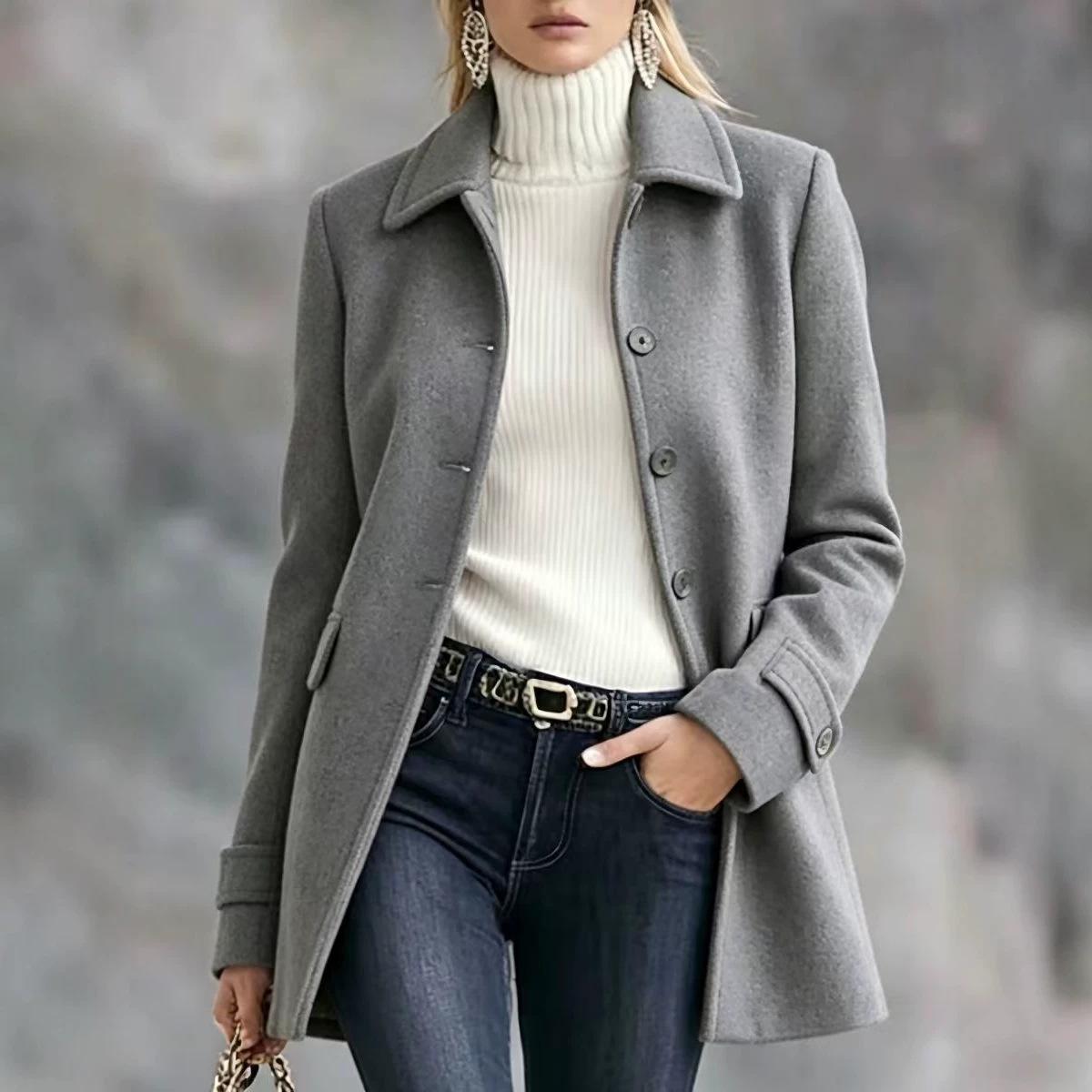Mid-length Elegant Wool Coat With A Lapel And Buttons