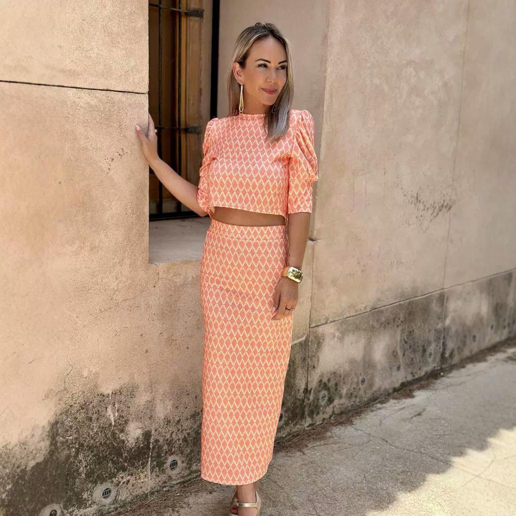 Women's Mid-sleeve Cropped Top Floral Print Slit Skirt Suit