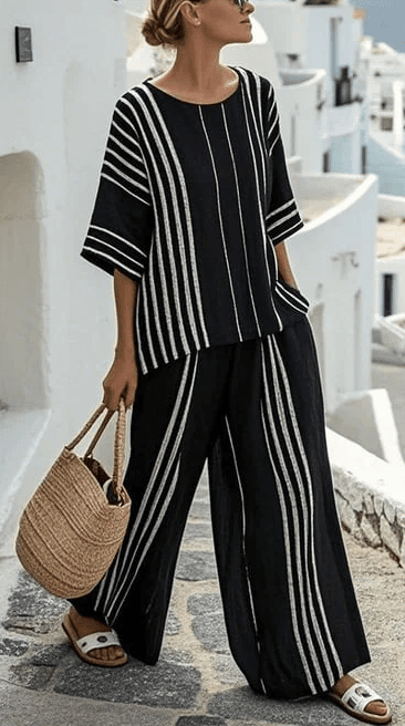Summer Striped Suits Loose Batwing Sleeve T-shirt And Solid Straight-leg Pants