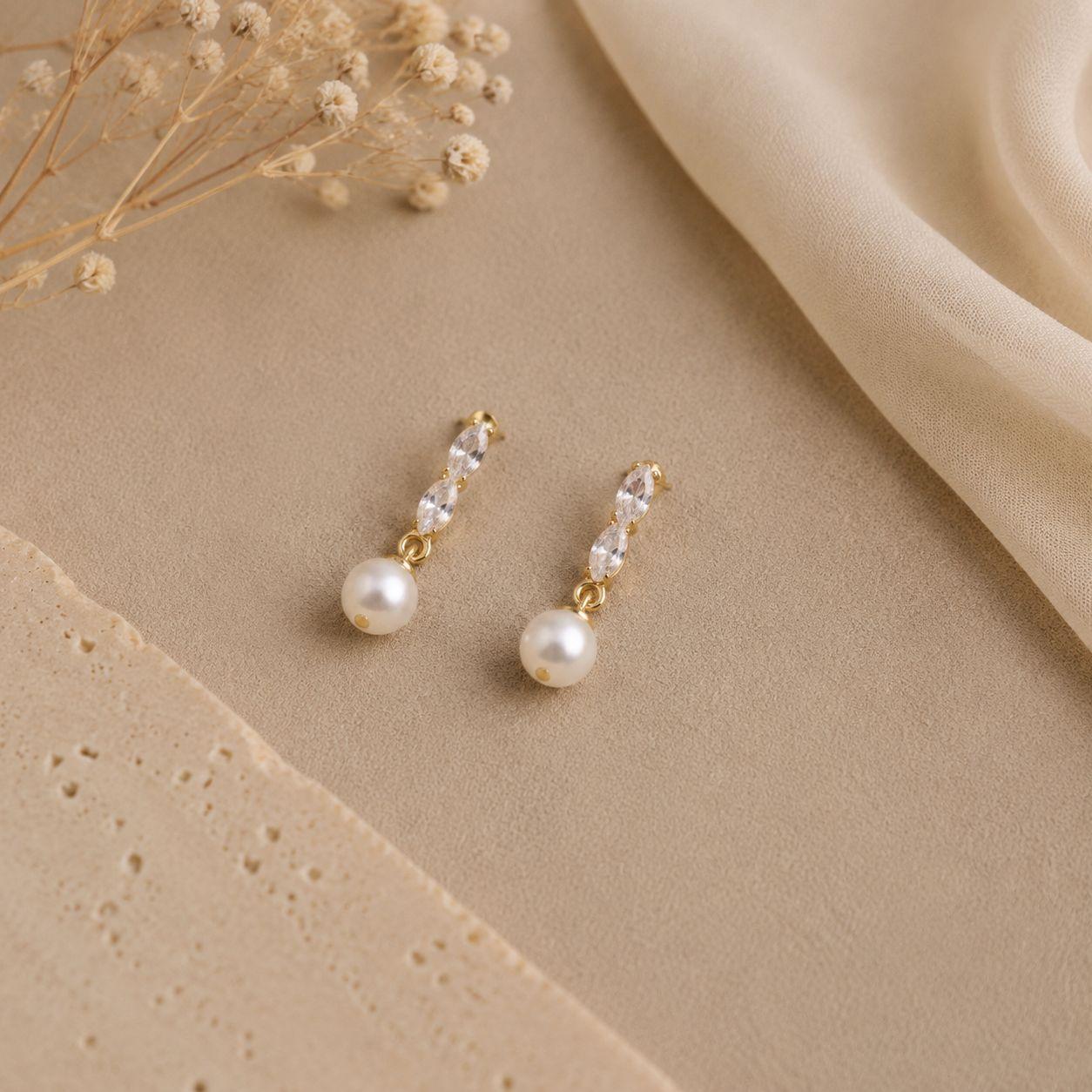 Micro-pave Marquise-cut Zircon And Pearl Pendant Stud Earrings