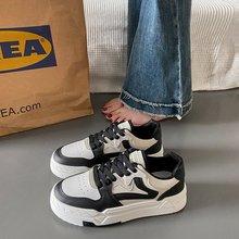 Fashionable Round-toe Low-cut Pumps With Laces For Everyday Wear