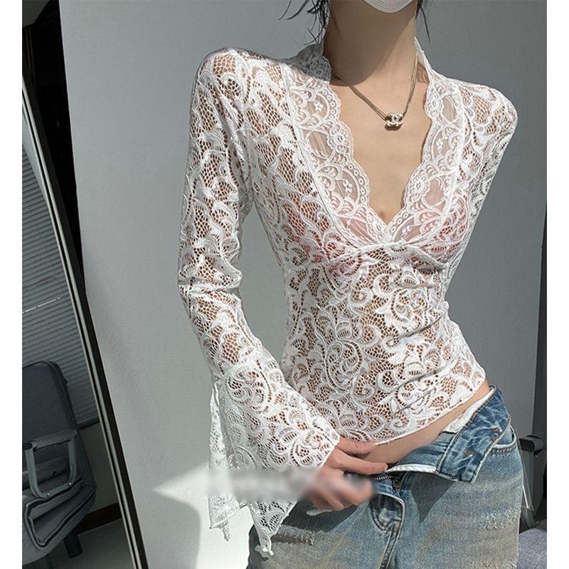 White / S