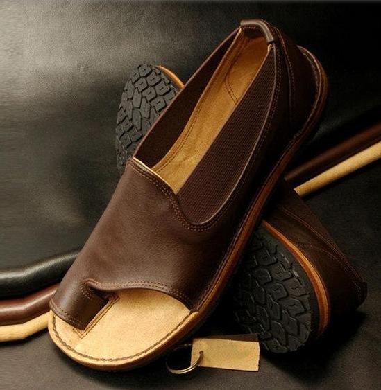 Brown / 34