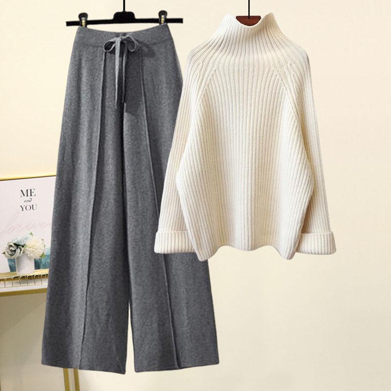White Sweater Gray Pants / S