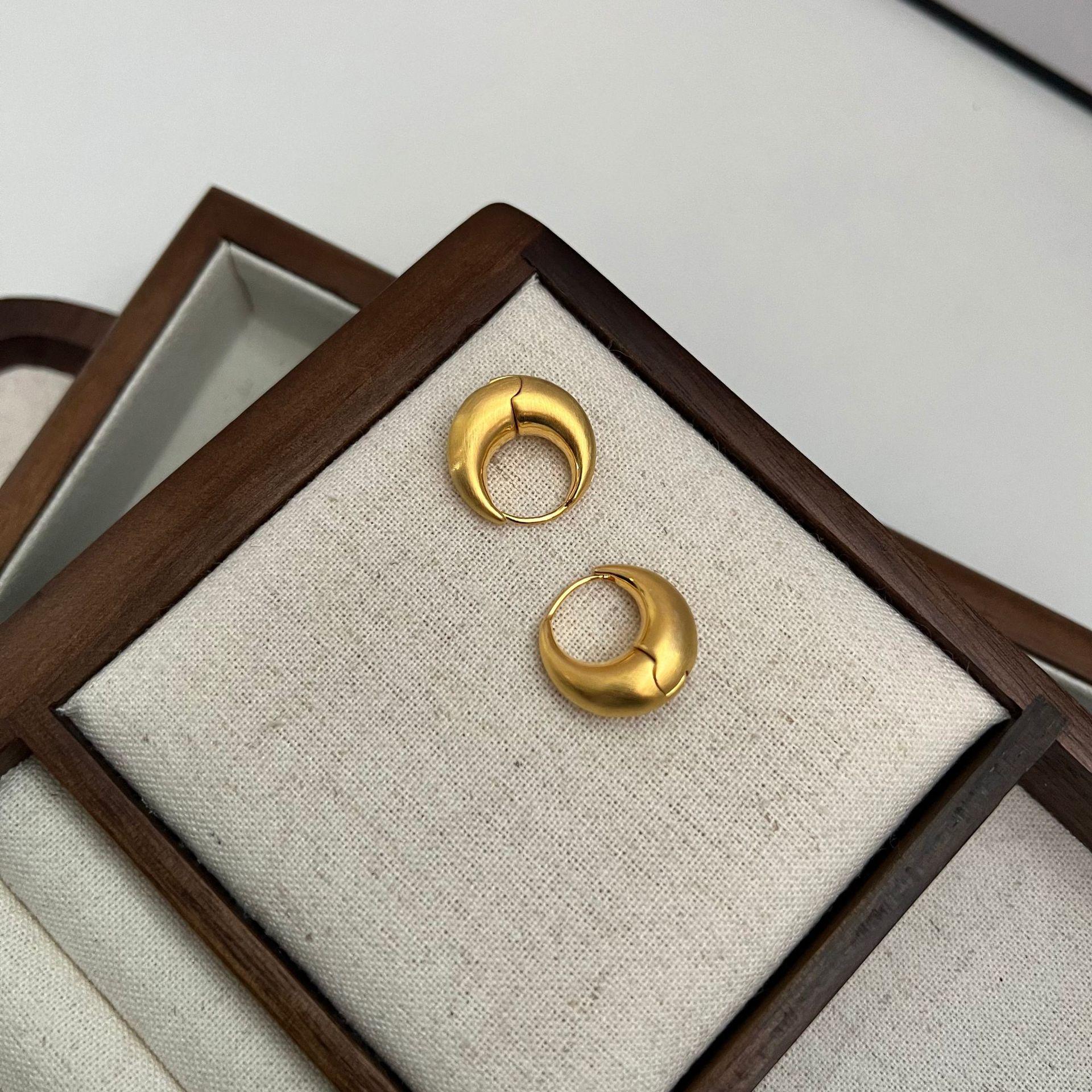 Matte Gold