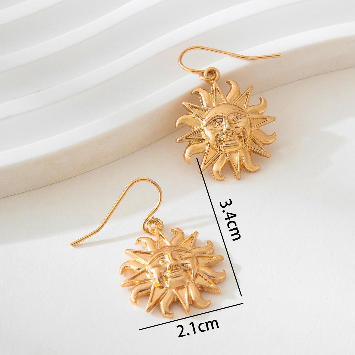 Women's Retro Fashion Design Sun Earrings