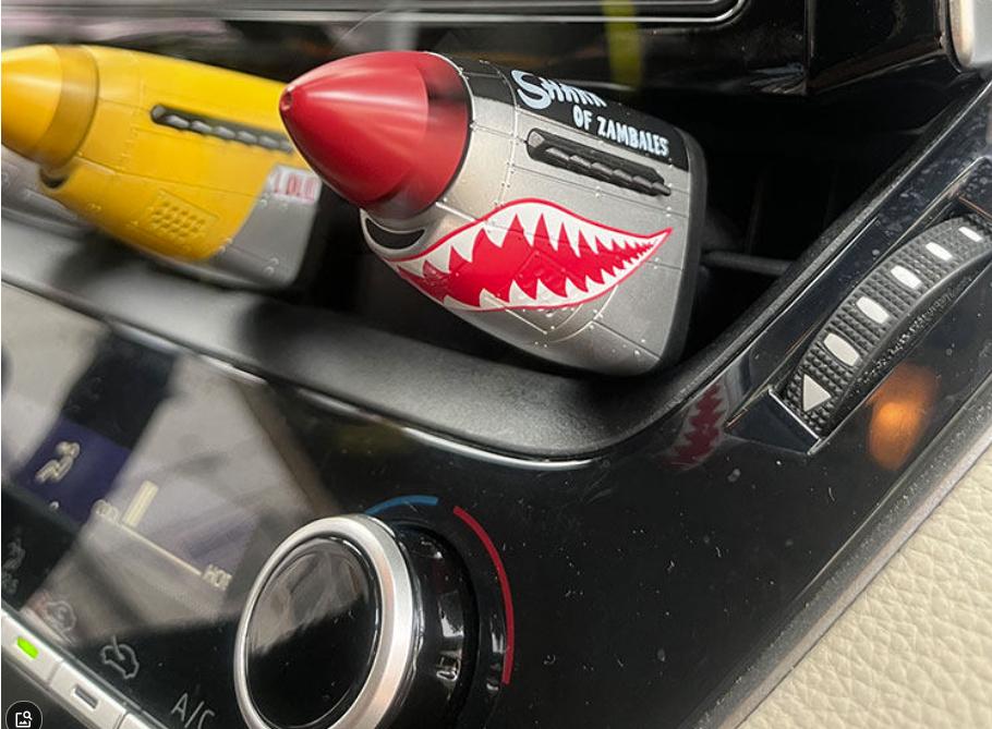 Duying P51 Mustang Car Aromatherapy Creative Car Air Outlet
