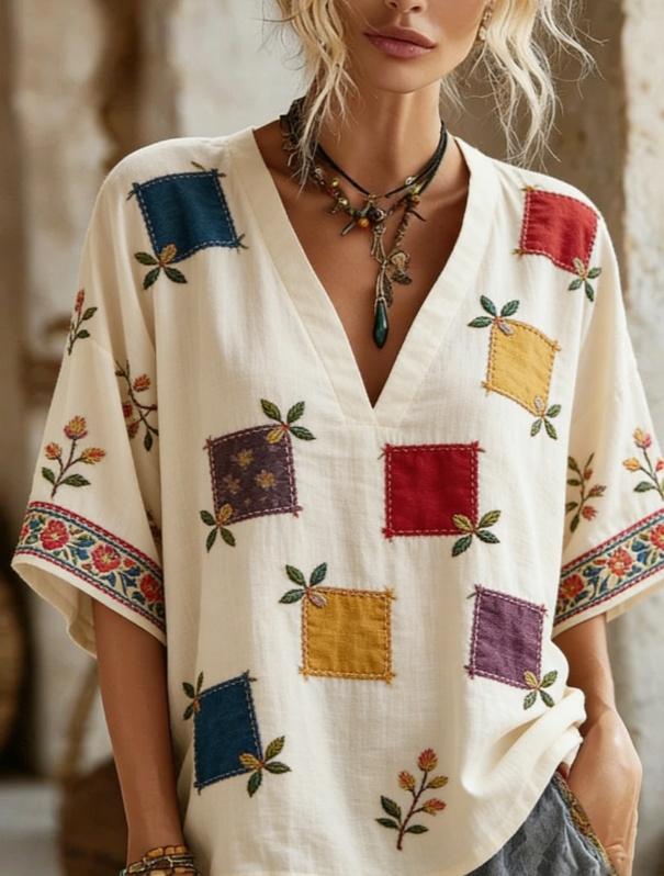 Ethnic Style V-neck Loose-fitting Chiffon Blouse With Three-quarter Sleeves, Mid-length.