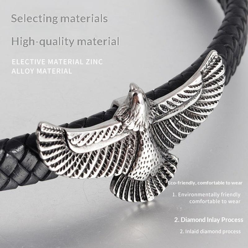 Stylish And Chic Eagle-pattern Leather Bracelet