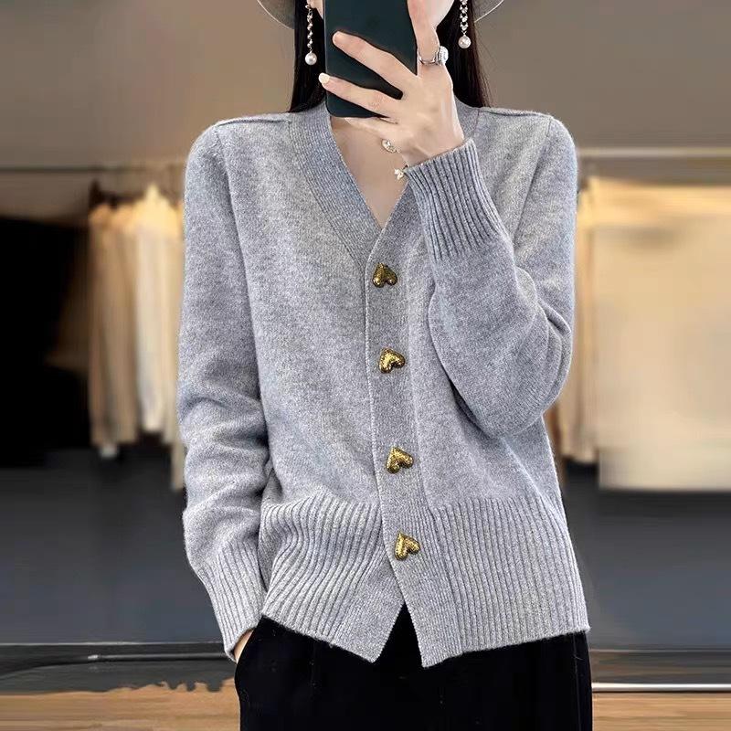 Gray / S