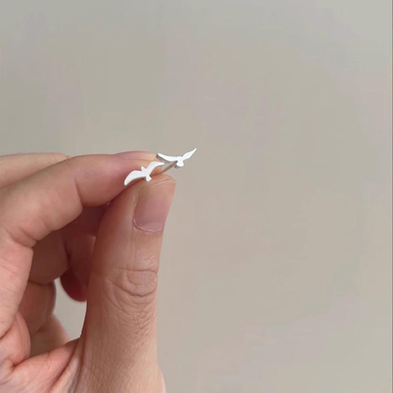 Asymmetric Cute Wild Geese Flying South Earrings