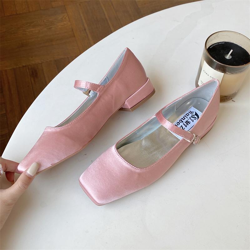 Pink / 35