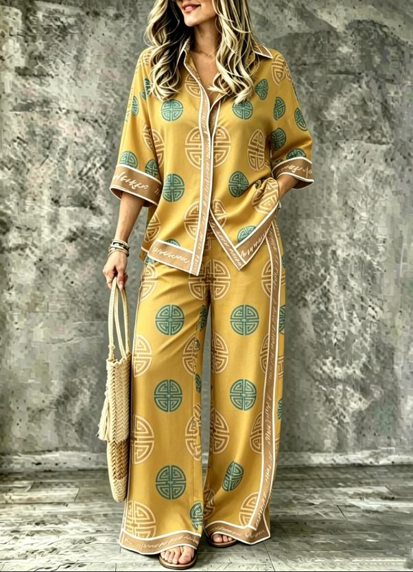Summer Womens Shirt Set With A Digital-print Collar