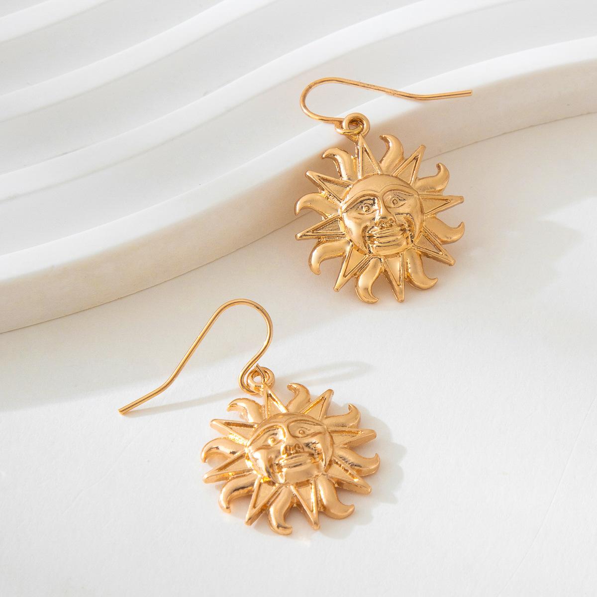 Women's Retro Fashion Design Sun Earrings