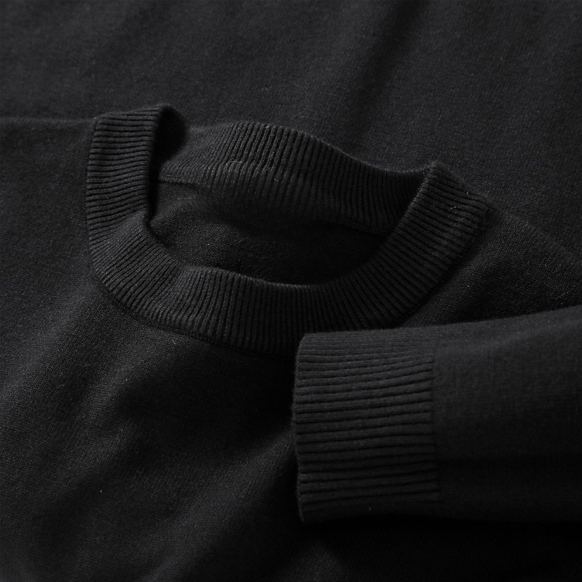 Round Collar In Black / M