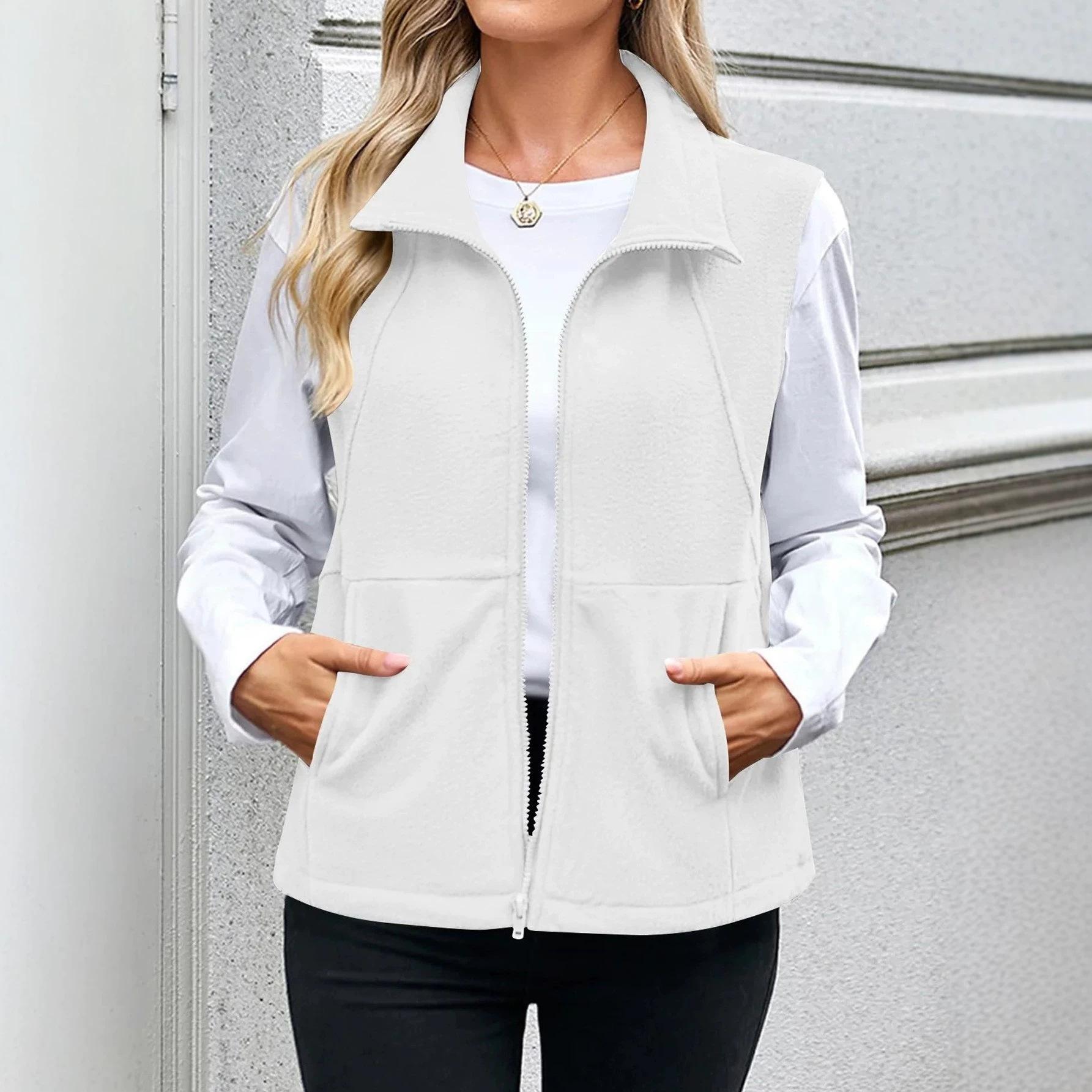 Fleece Vest With Pockets Zip Closure And A Lapel Collar Sleeveless Cardigan Style