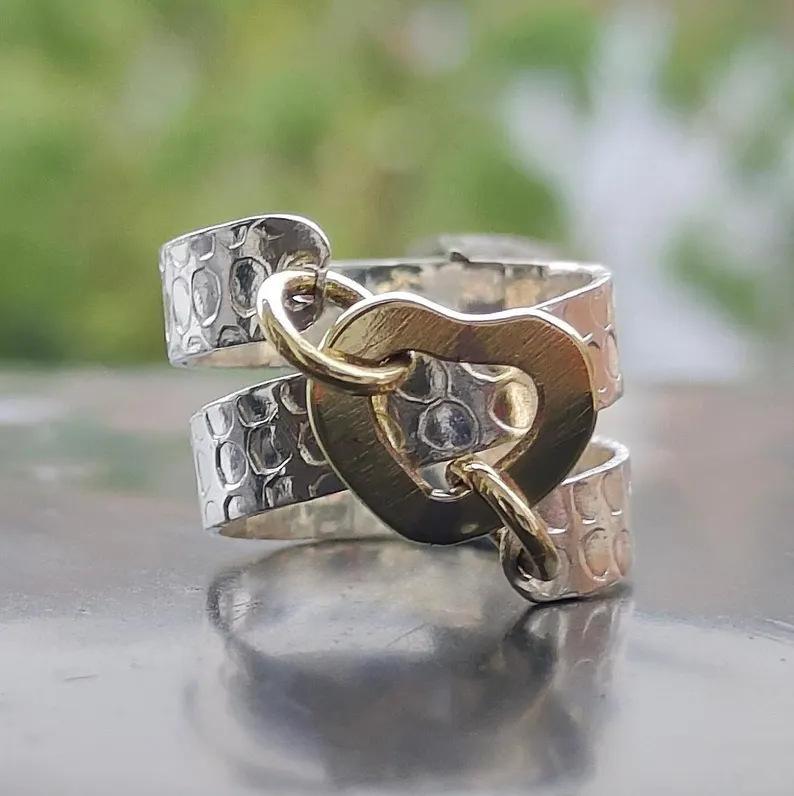 Womens Casual Retro Wide-Brim Ring
