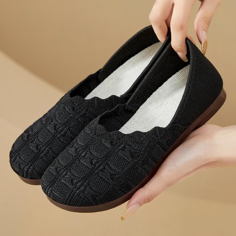 Women's Breathable Non-Slip Slip-On Casual Shoes With Soft Soles