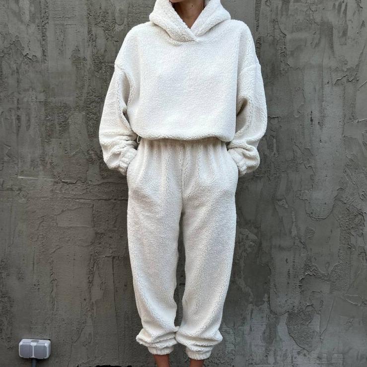 White / S