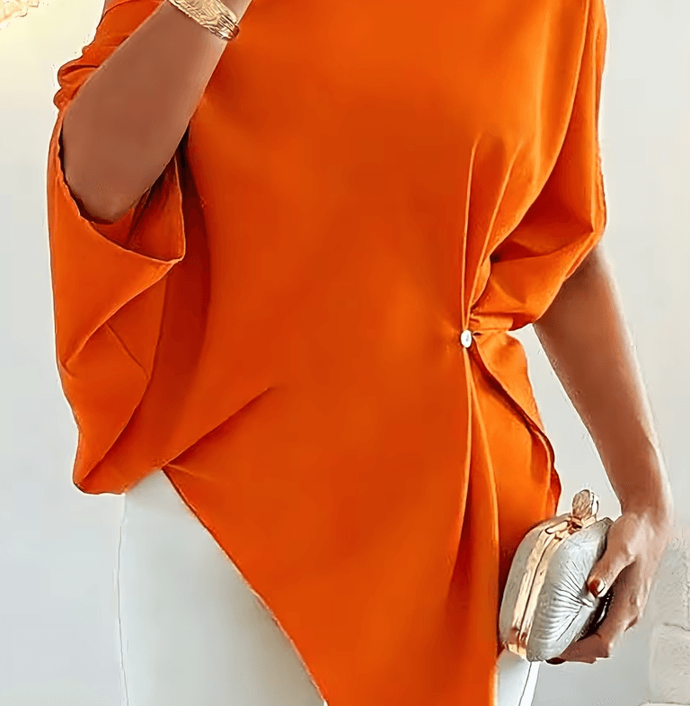Diagonal Shoulder-mounted Button Waistcoat