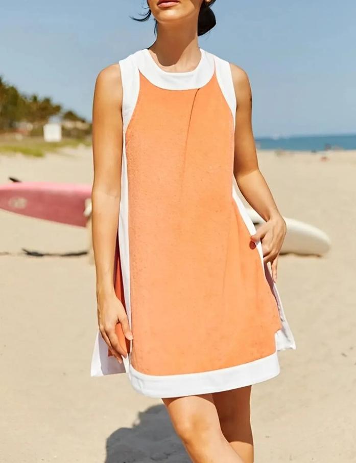 Round Neck Sleeveless Top Paired With Shorts Set