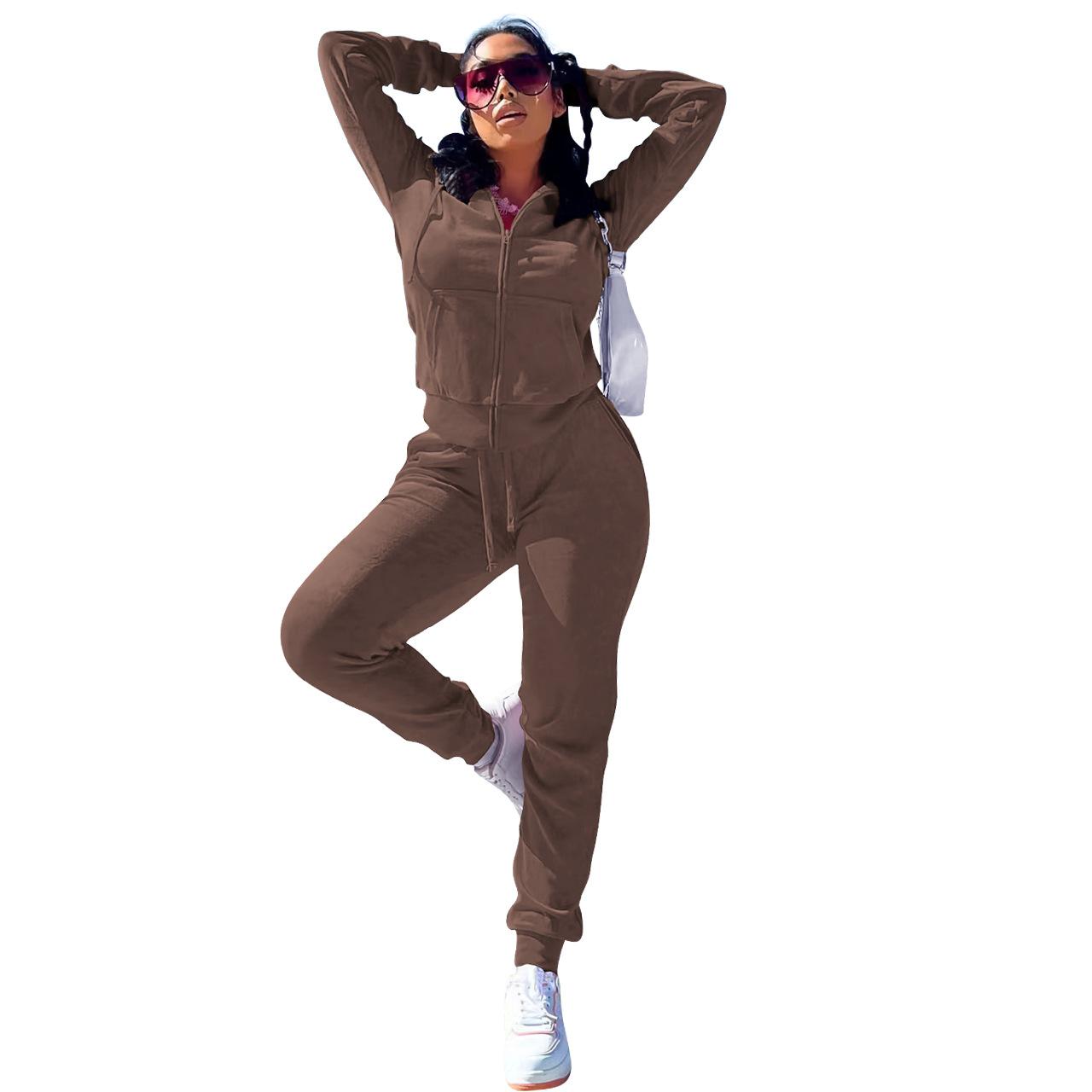 Brown / S