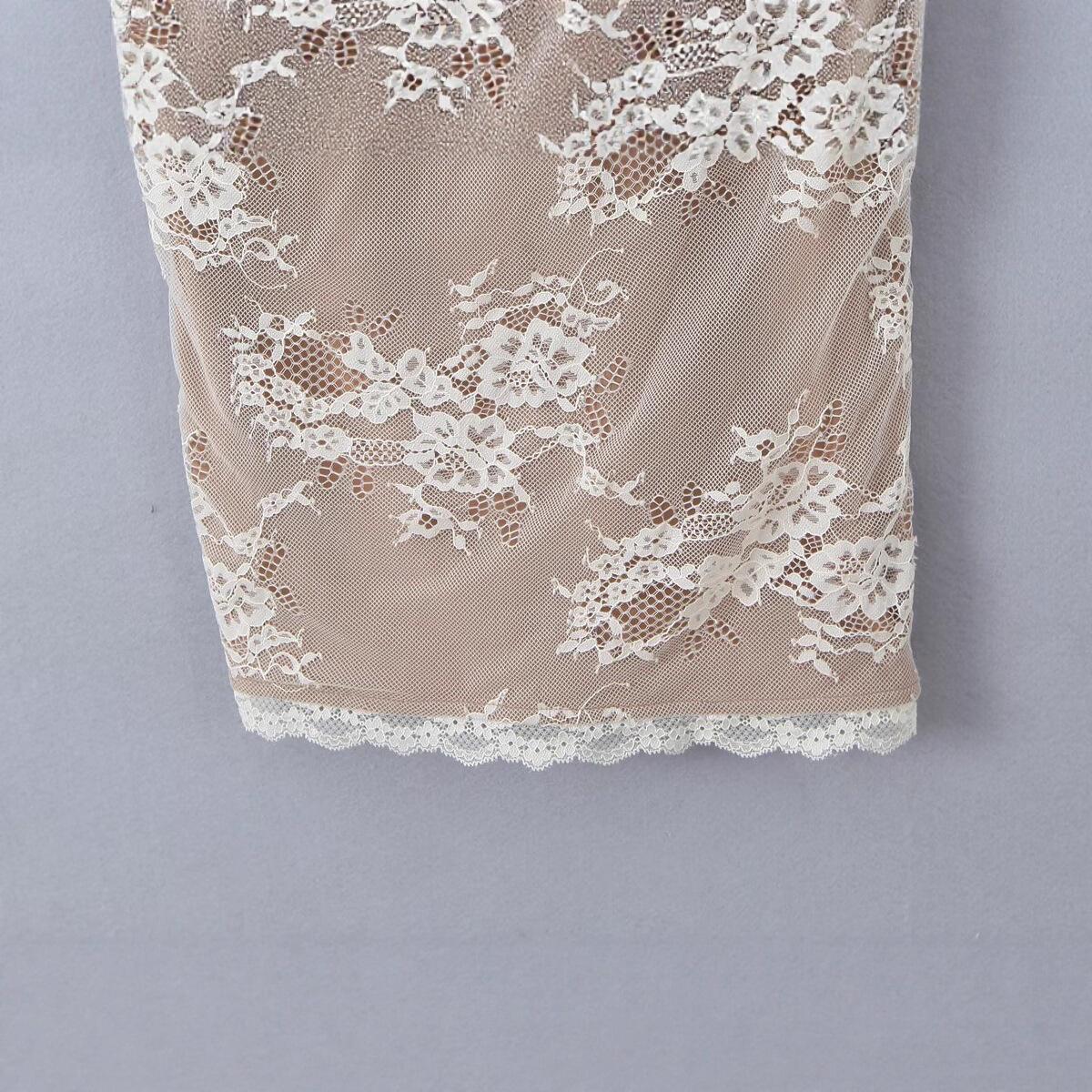 High-grade Retro Fashion Sexy Temperament Long Sleeve Lace Backless Dress