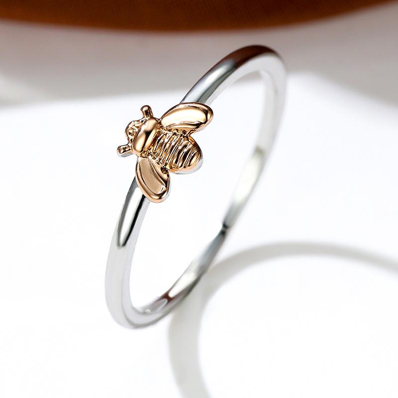 Retro Exquisite And Chic Petite Animal Ring