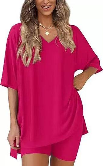 Comfortable And Stylish Womens Casual V-neck Loose-fit T-shirt And Elastic-waist Shorts Set For Home Wear