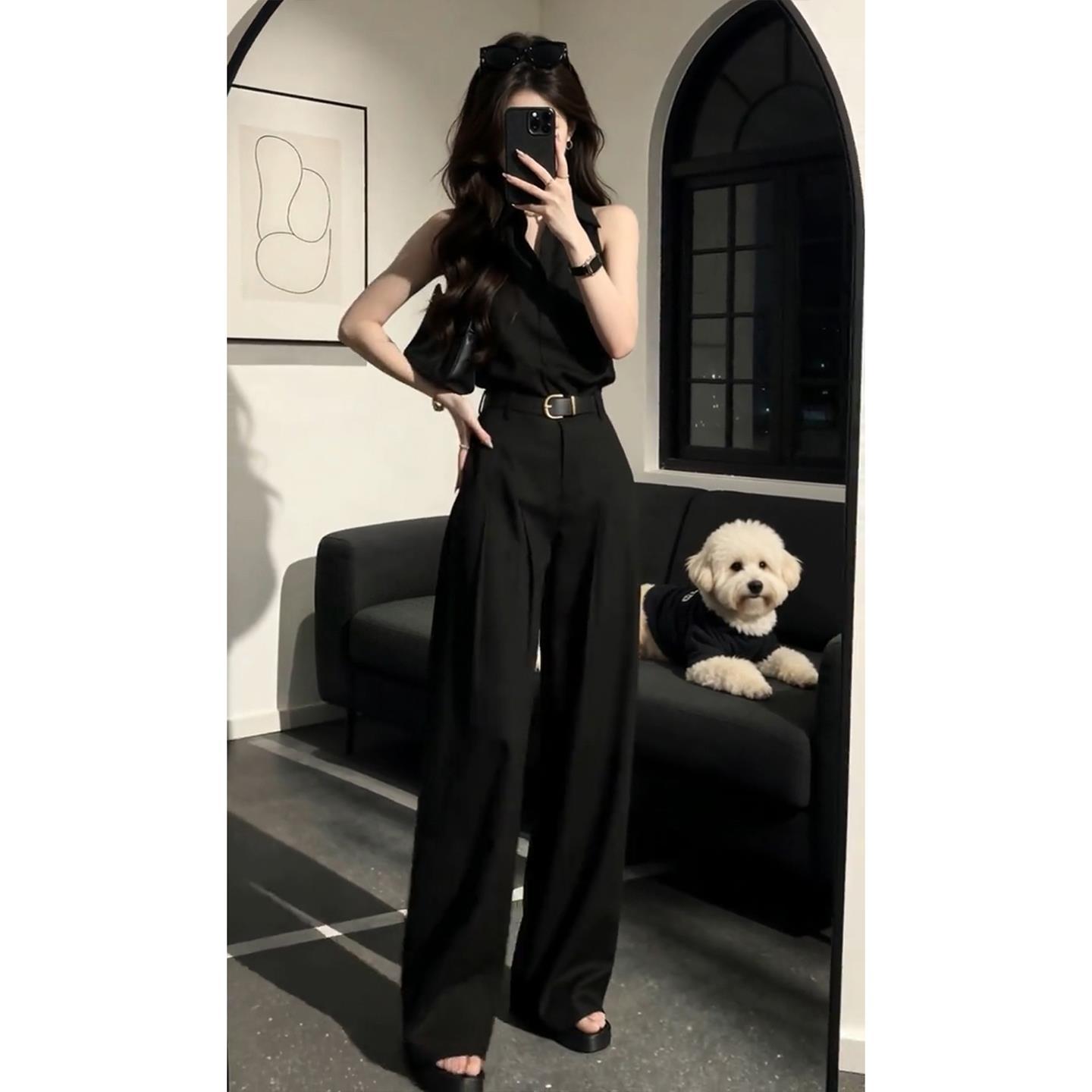 Sleeveless Shirt And Pants Set For Women