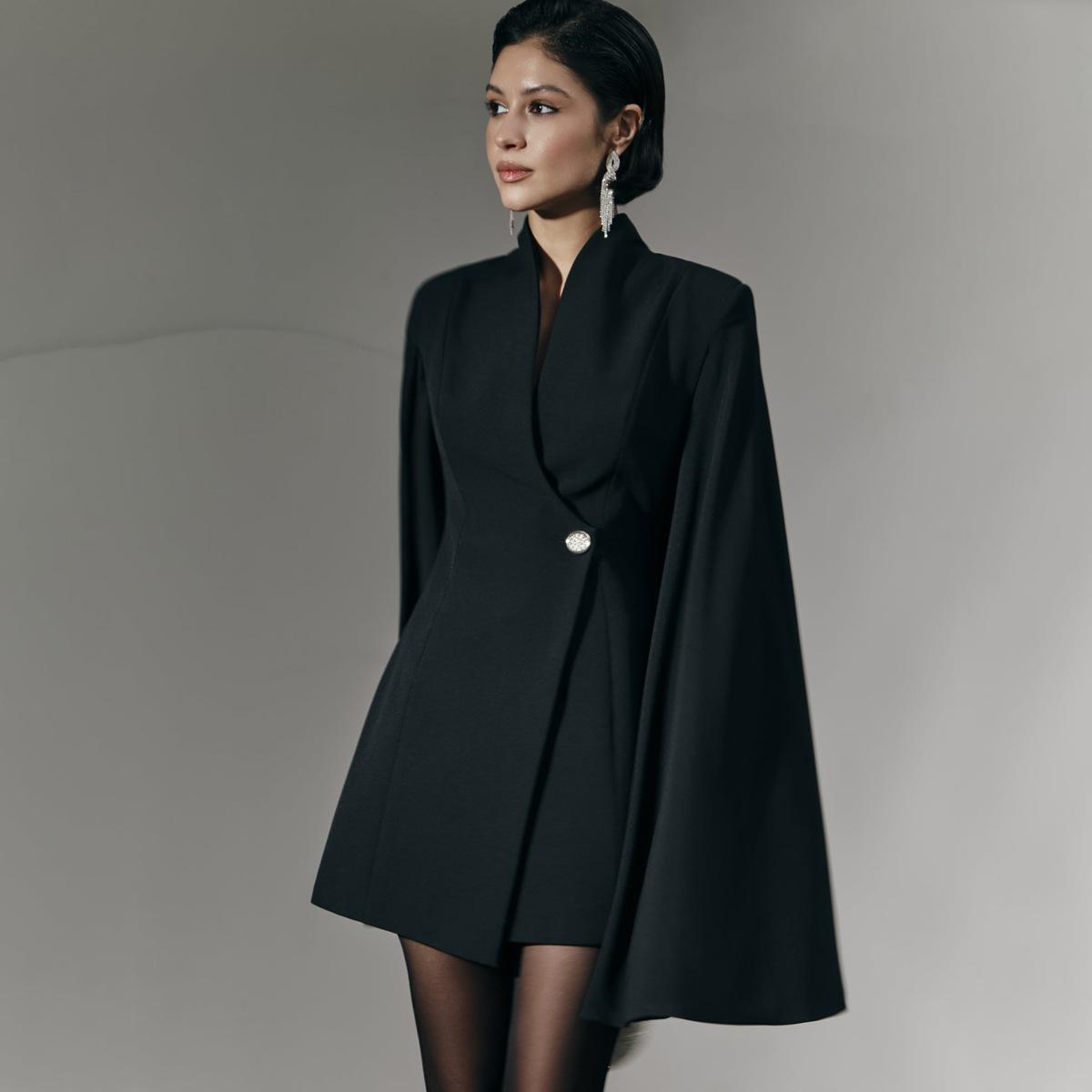 Elegant Cloak Slim Solid Color Single Buckle Dress