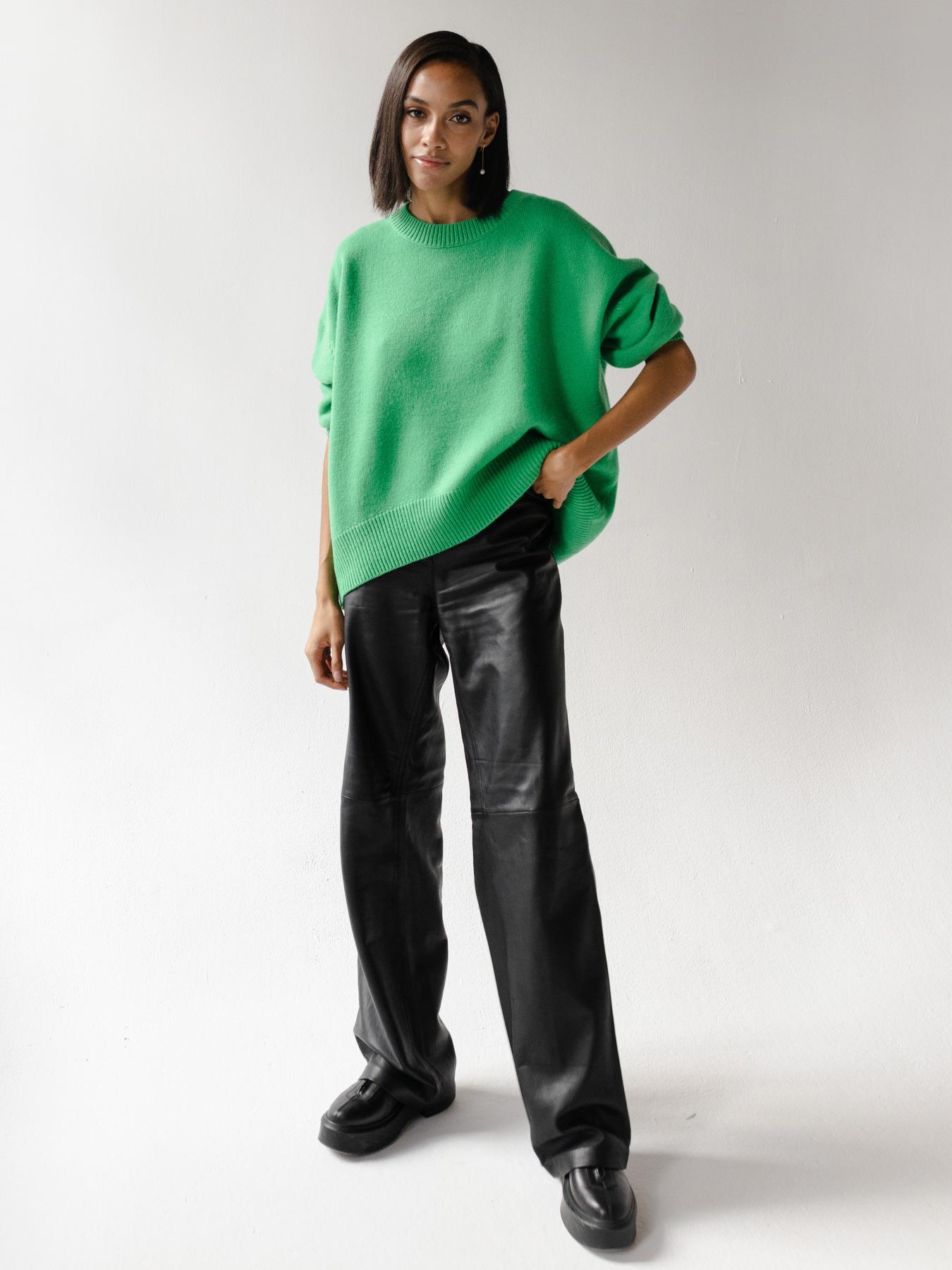 Greenish / S