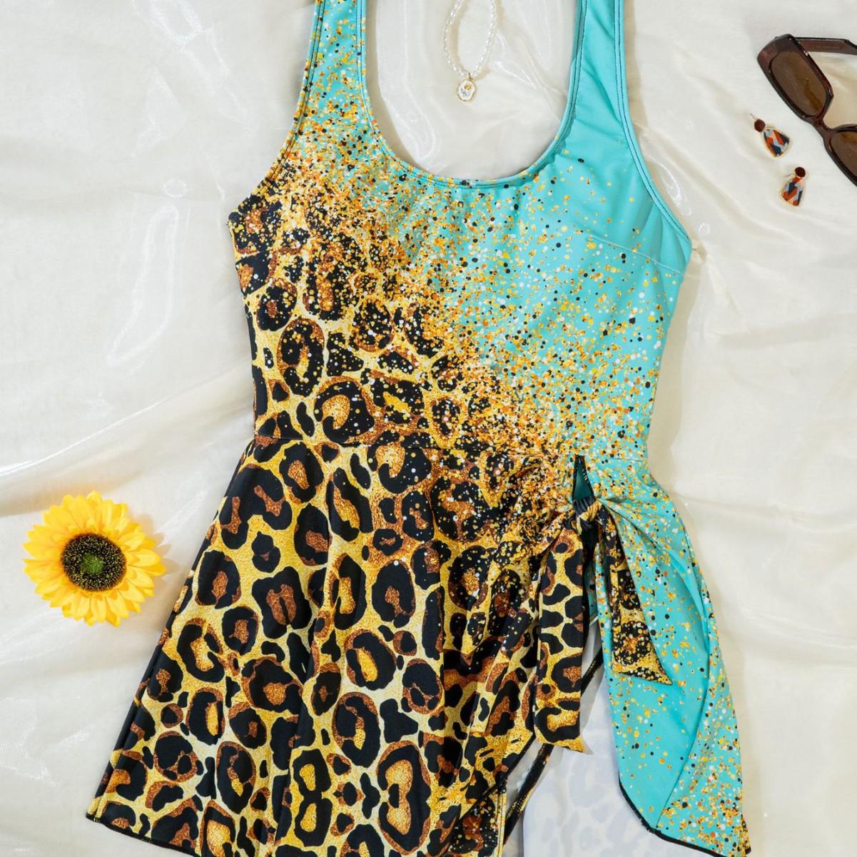Womens Form-Fitting Digital-Print One-Piece Swimsuit