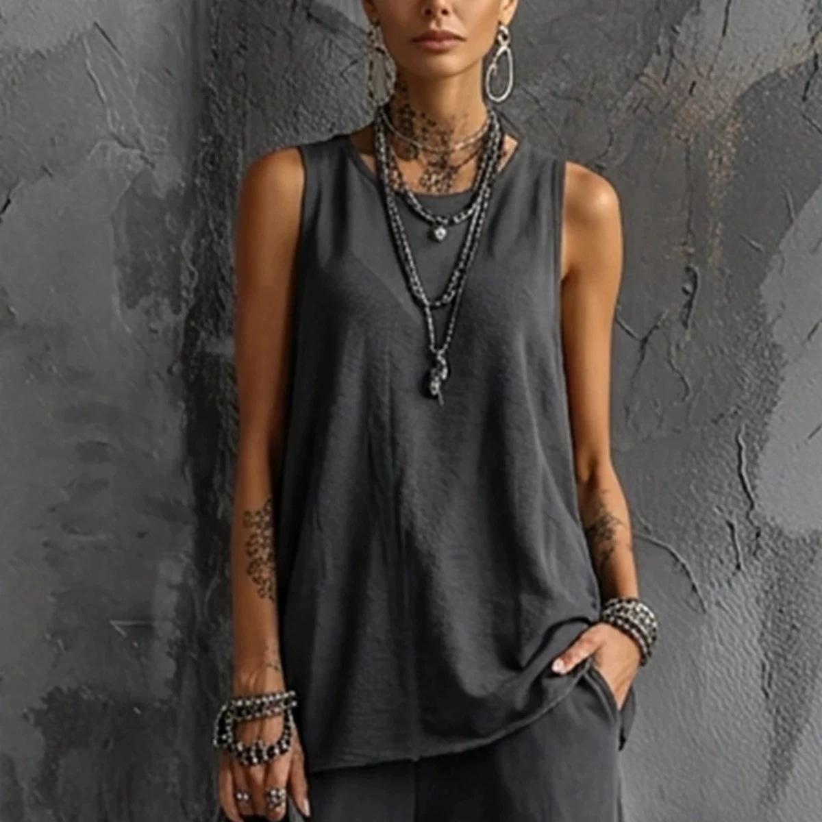 Womens Sleeveless Top Ankle-Fit Pants Set