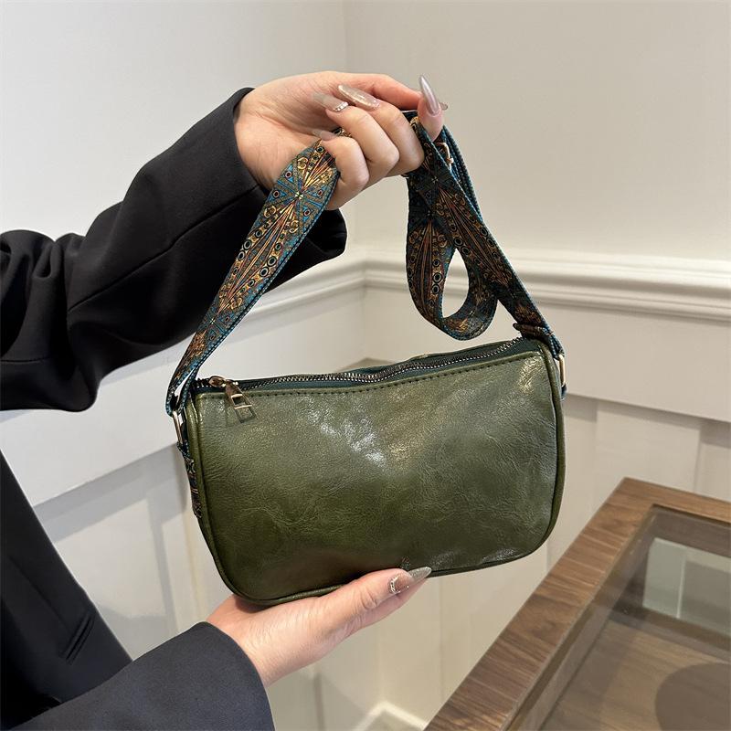 Niche Versatile Wide-strap Single-shoulder Boston Pillow Bag