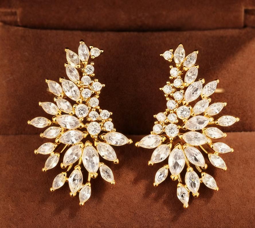 Light-luxury Exquisite Fashionable Versatile Earrings For Women