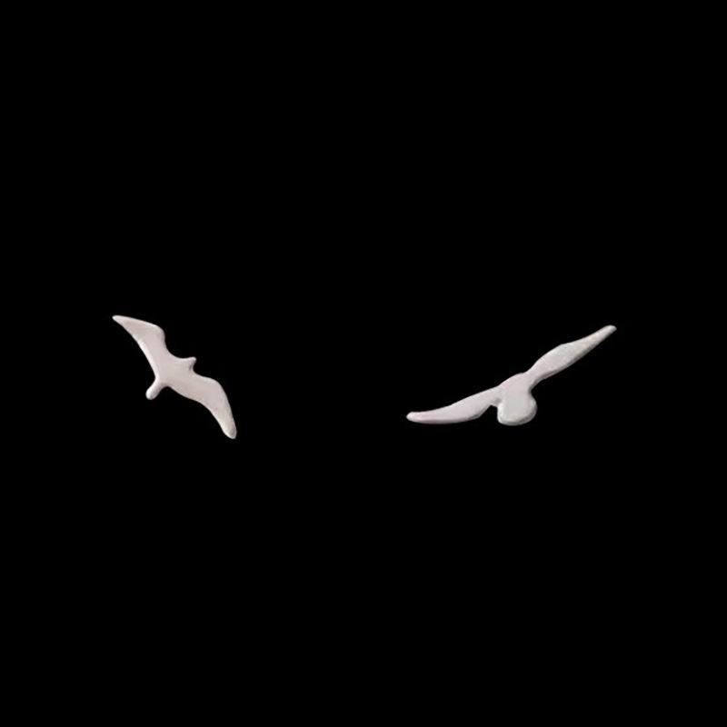 Asymmetric Cute Wild Geese Flying South Earrings